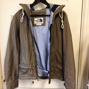 Northface water-resistant jacket